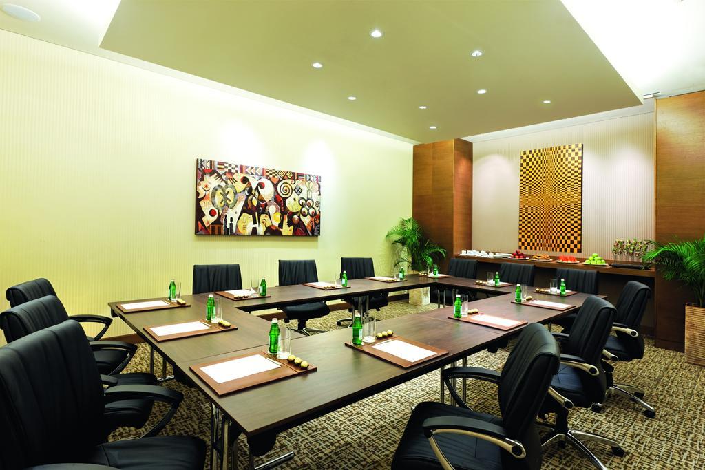 Moevenpick Ambassador Hotel אקרה מראה חיצוני תמונה
