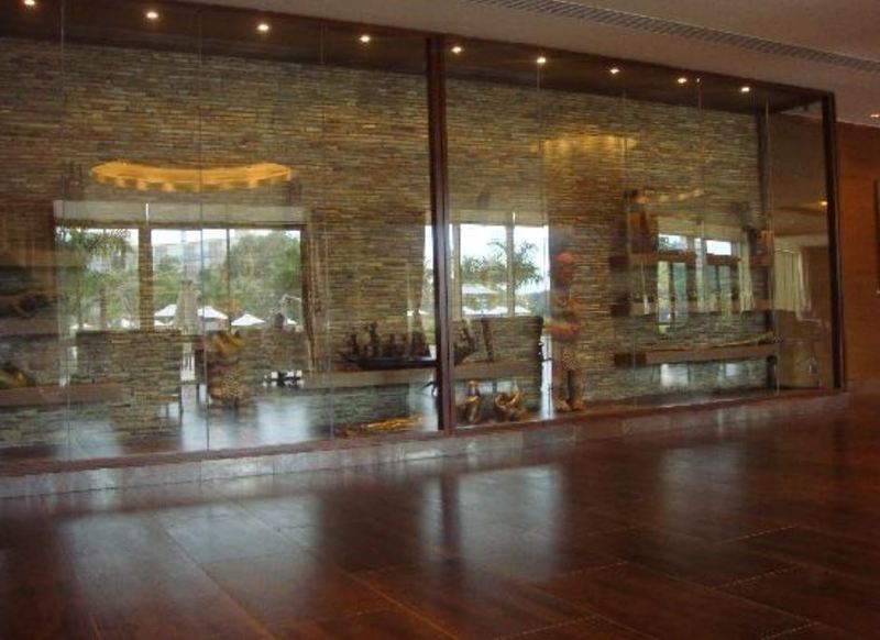 Moevenpick Ambassador Hotel אקרה מראה חיצוני תמונה