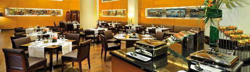 Moevenpick Ambassador Hotel אקרה מראה חיצוני תמונה