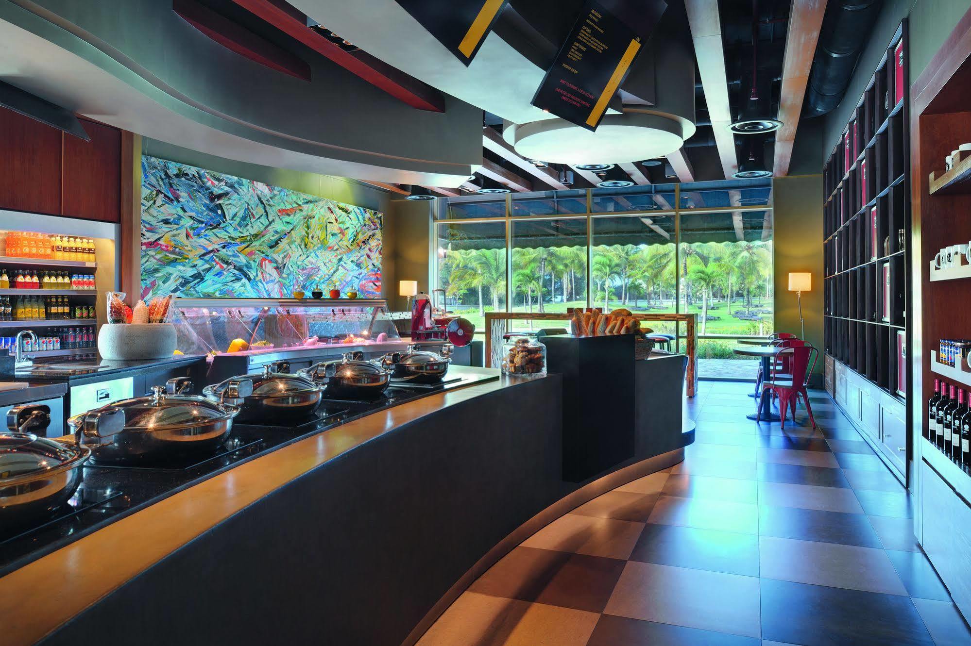 Moevenpick Ambassador Hotel אקרה מראה חיצוני תמונה