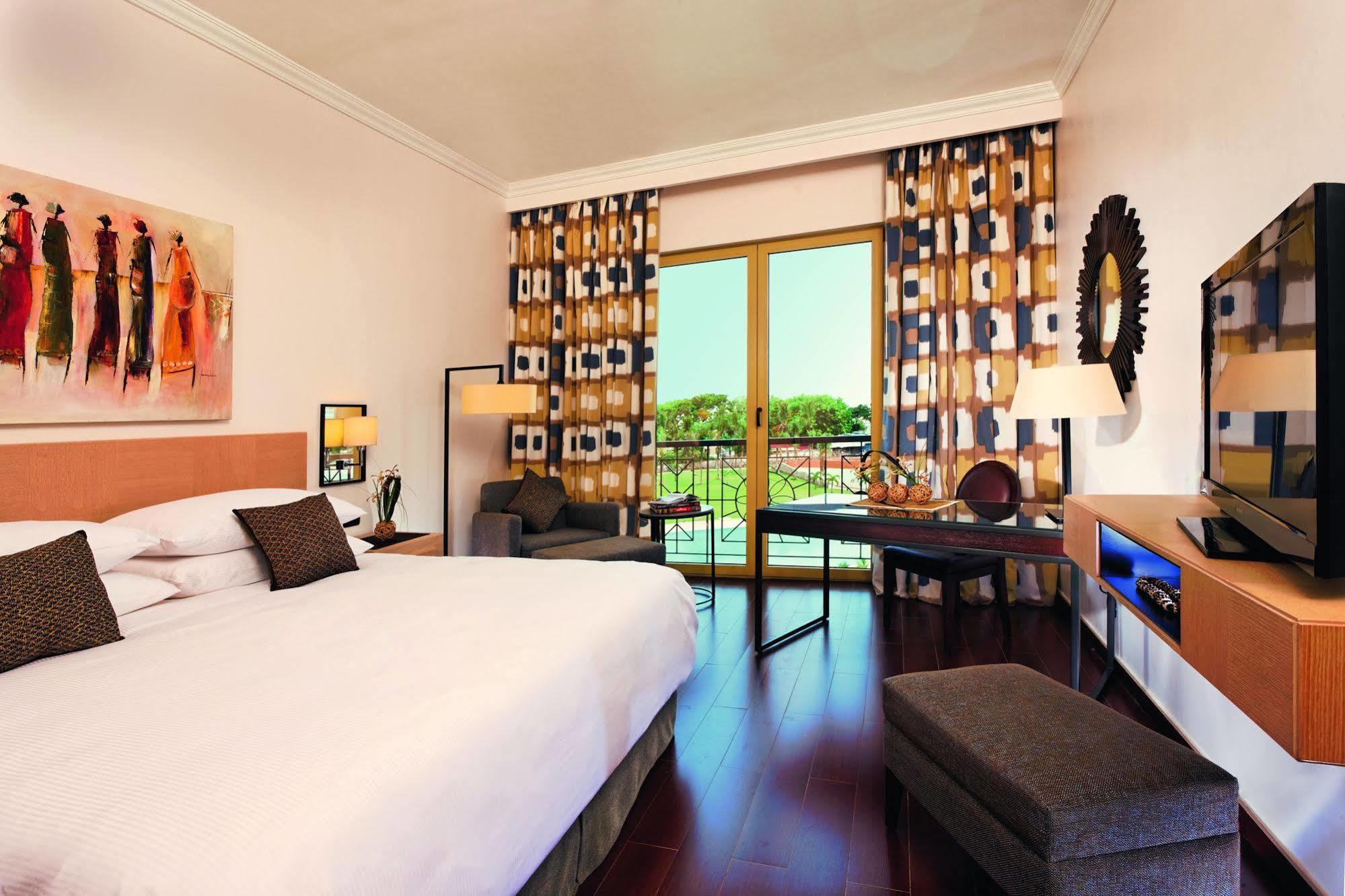Moevenpick Ambassador Hotel אקרה מראה חיצוני תמונה
